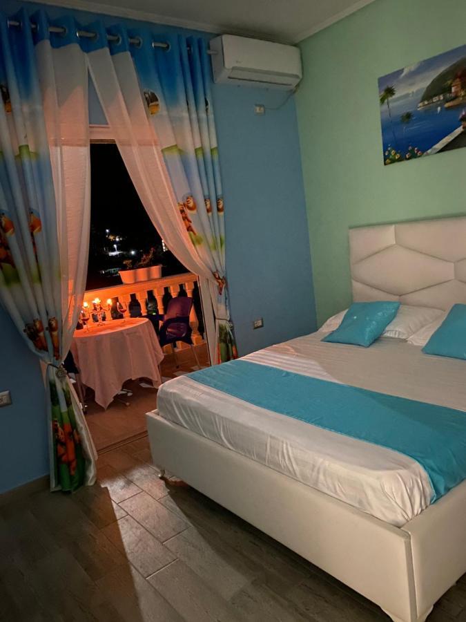 Vila Sinani Саранда Экстерьер фото